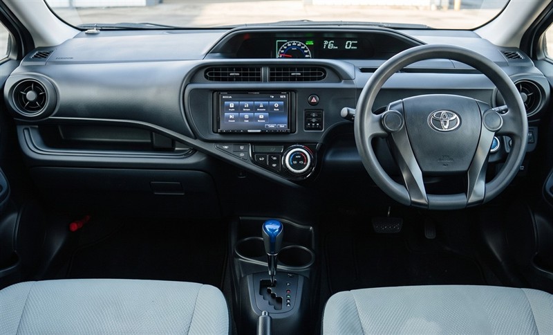 2019 Toyota Aqua - Thumbnail