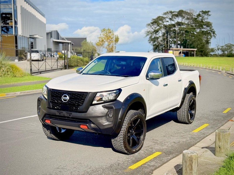 2020 Nissan Navara