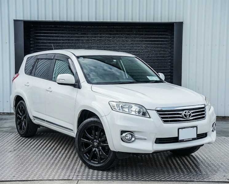 2010 Toyota Vanguard - Thumbnail