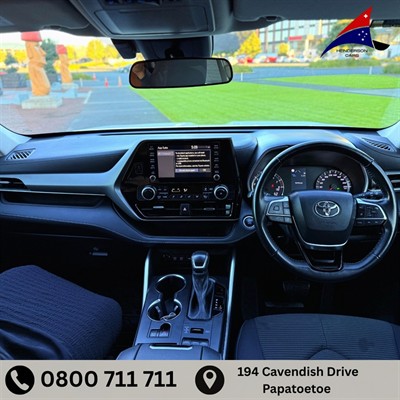 2021 Toyota RAV4 - Thumbnail