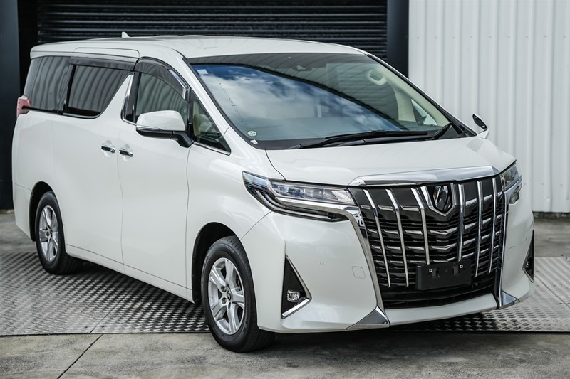 2023 Toyota Alphard