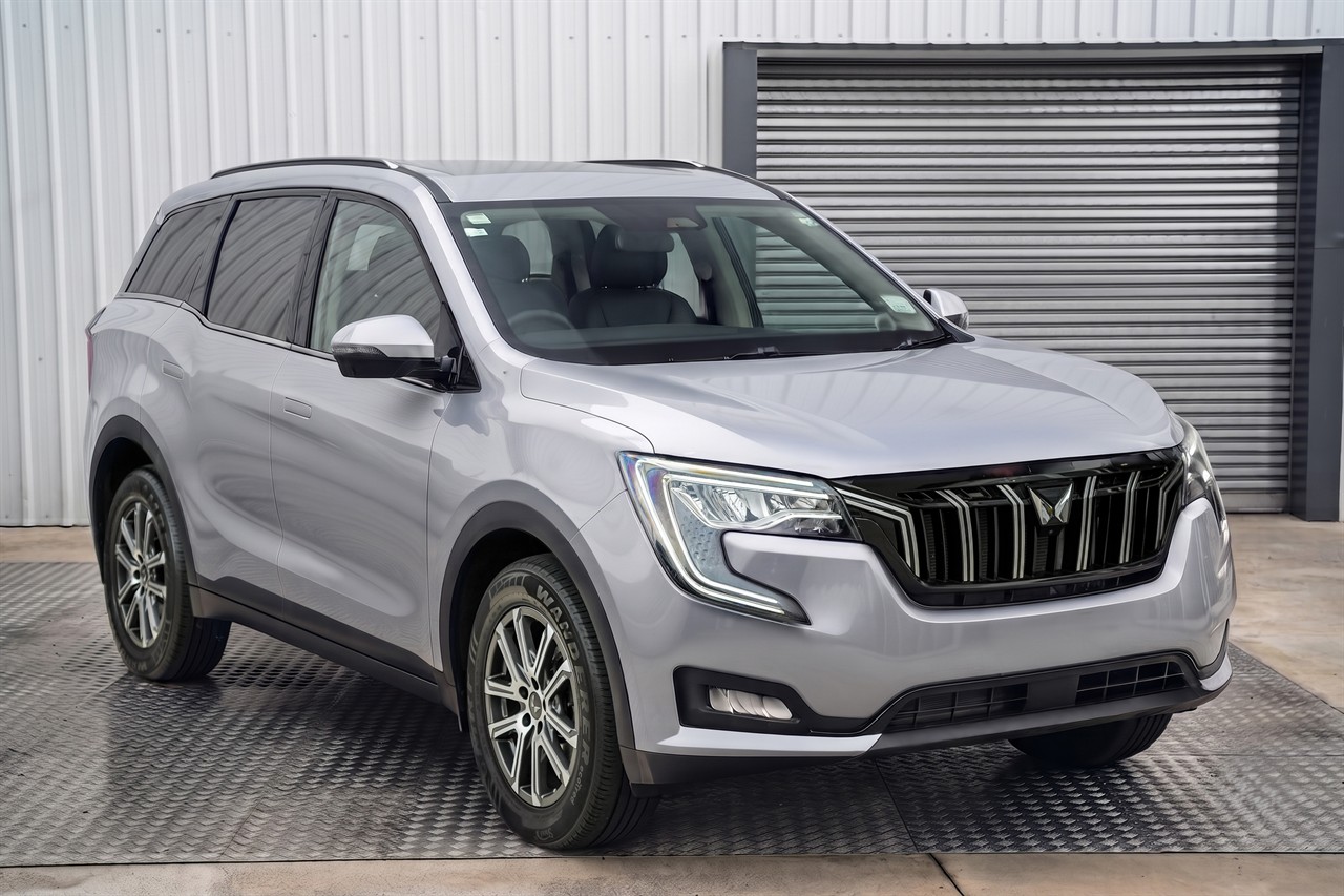 2026 Mahindra XUV700
