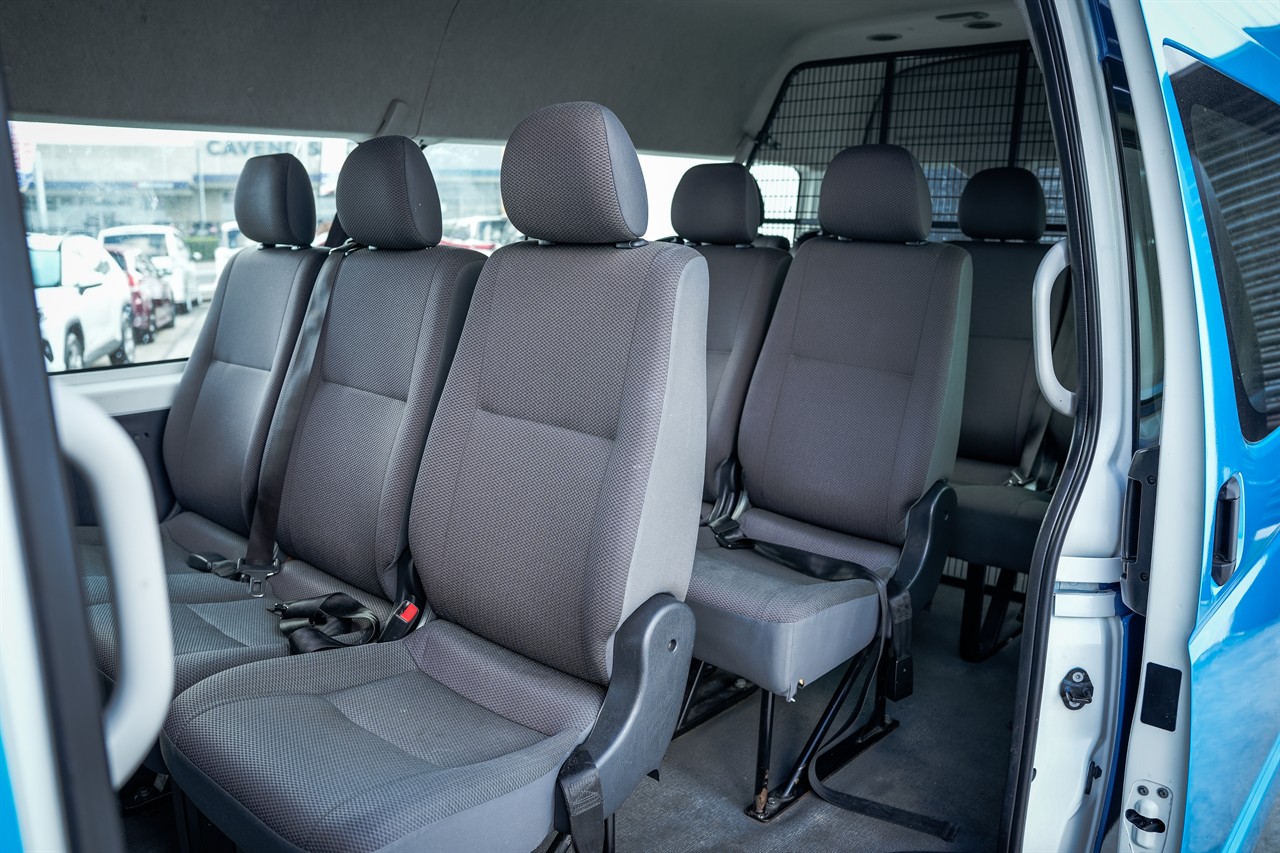 2015 Toyota Hiace