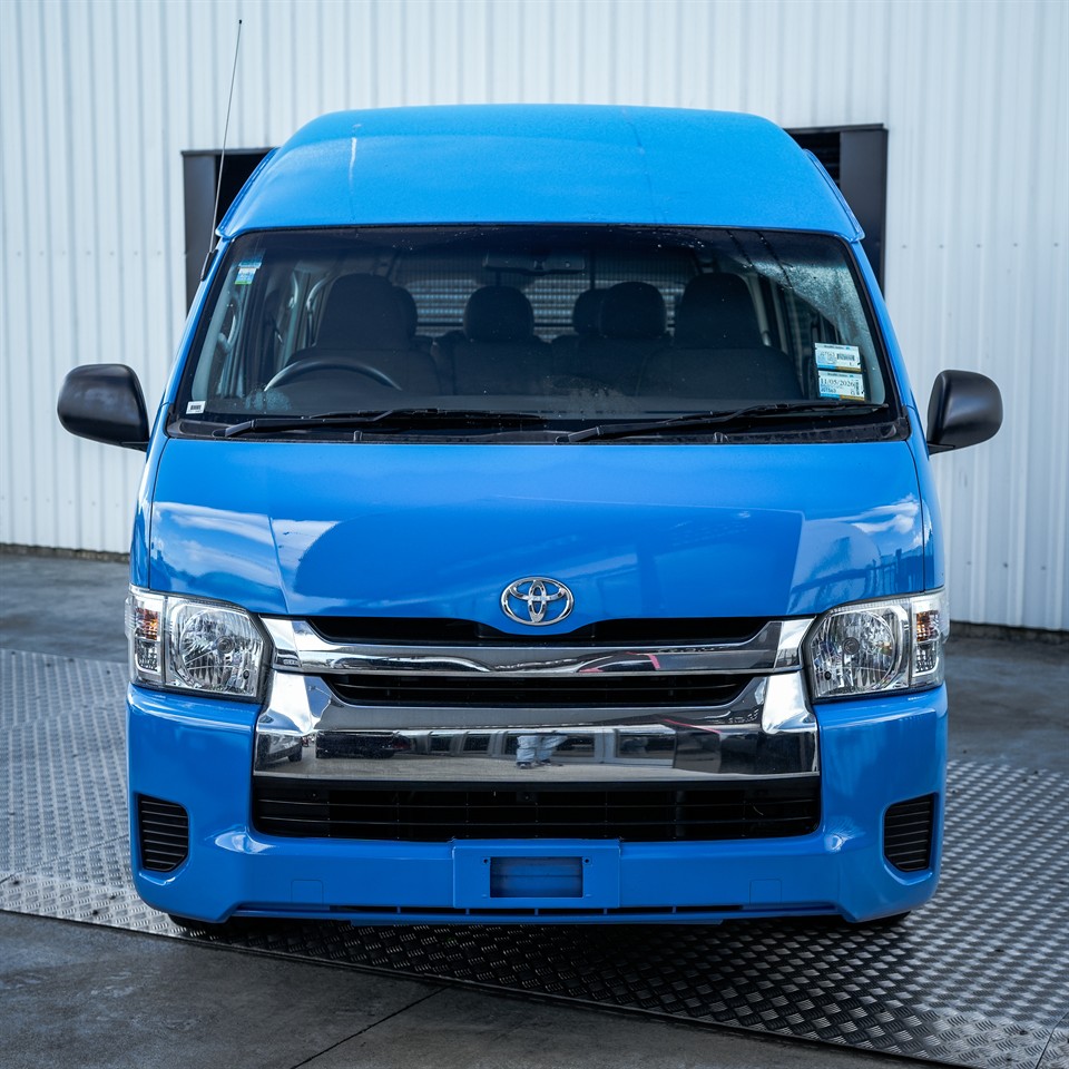 2015 Toyota Hiace