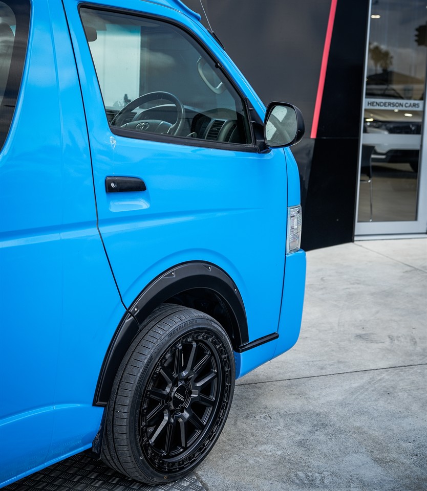 2015 Toyota Hiace