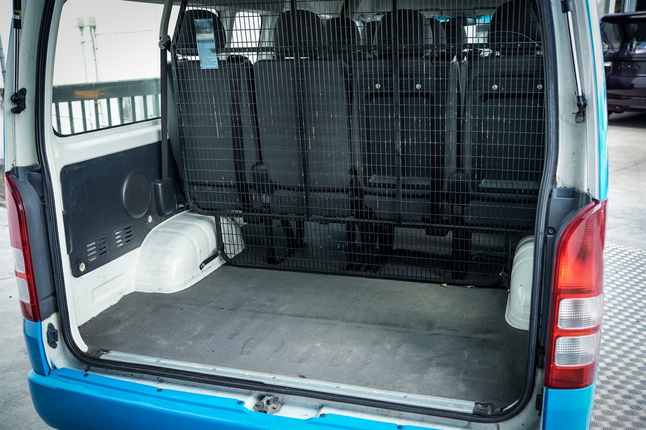 2015 Toyota Hiace