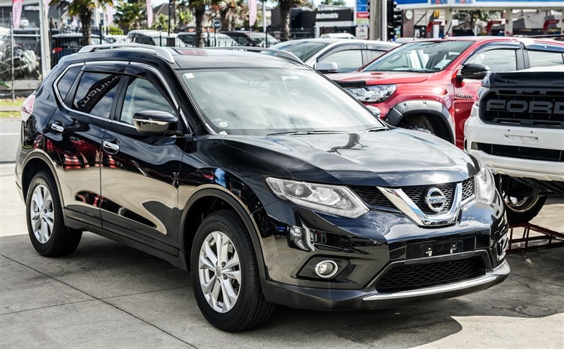 2015 Nissan X-TRAIL
