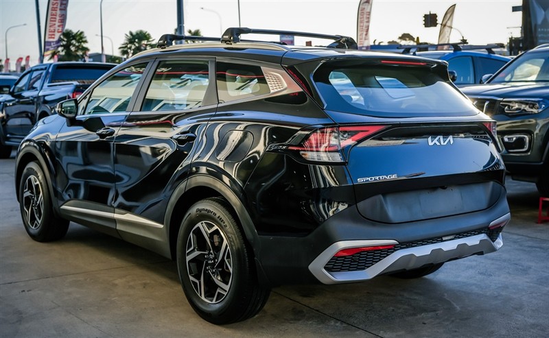 2022 Kia Sportage - Thumbnail