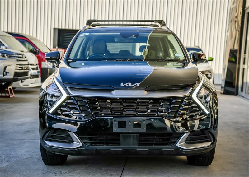 2022 Kia Sportage - Thumbnail