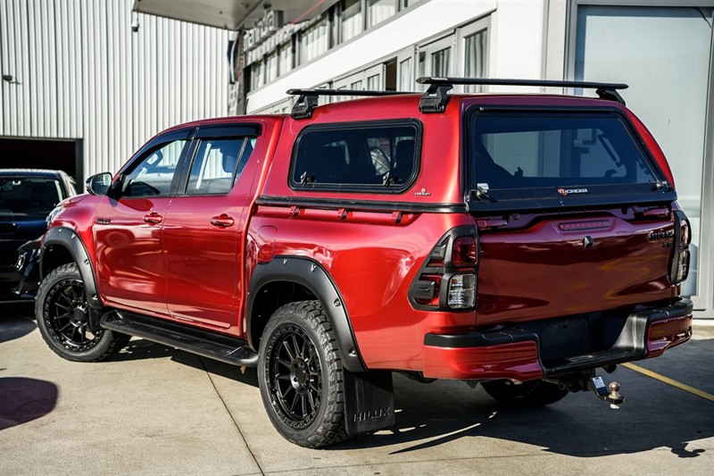 2023 Toyota Hilux - Thumbnail