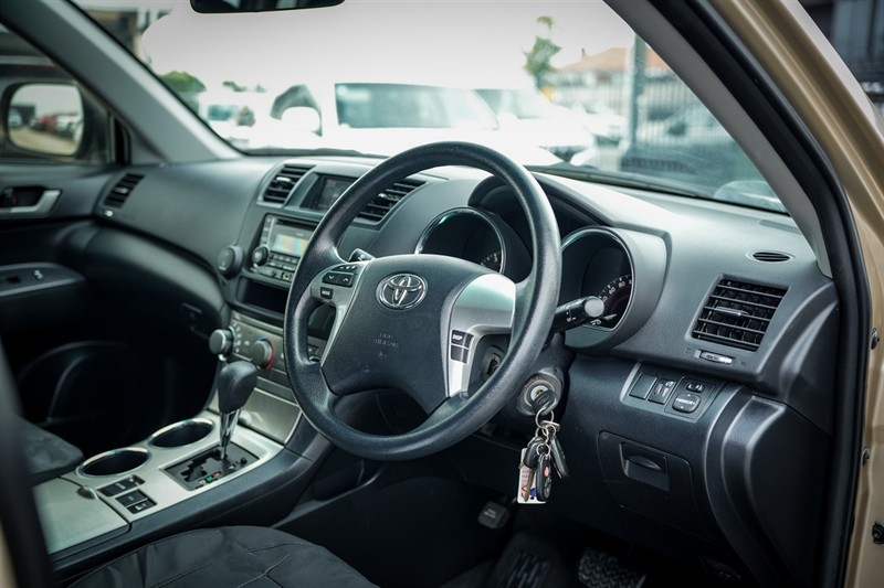 2012 Toyota Highlander - Thumbnail