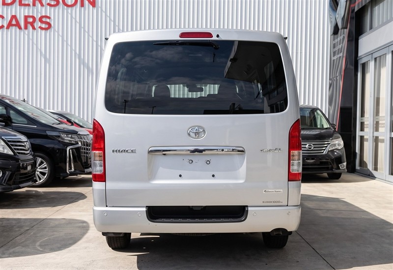 2023 Toyota Hiace - Thumbnail
