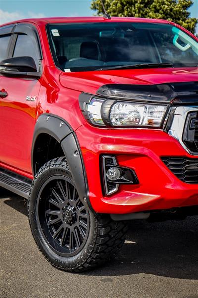 2020 Toyota Hilux - Thumbnail