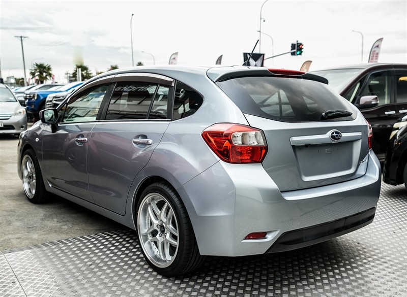 2016 Subaru Impreza - Thumbnail