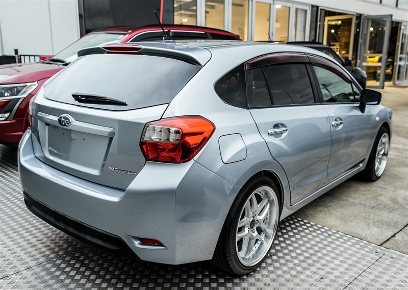 2016 Subaru Impreza - Thumbnail