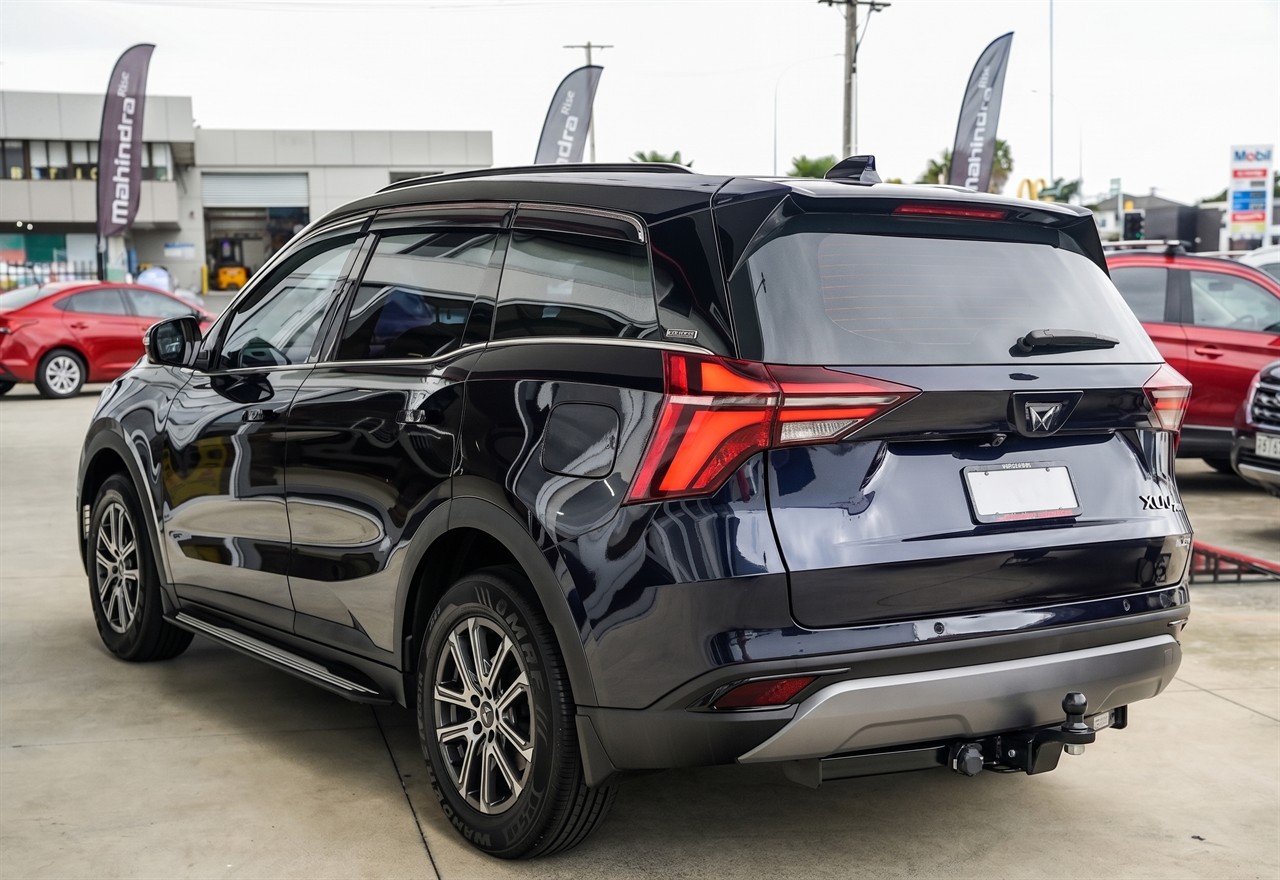 2023 Mahindra XUV 700