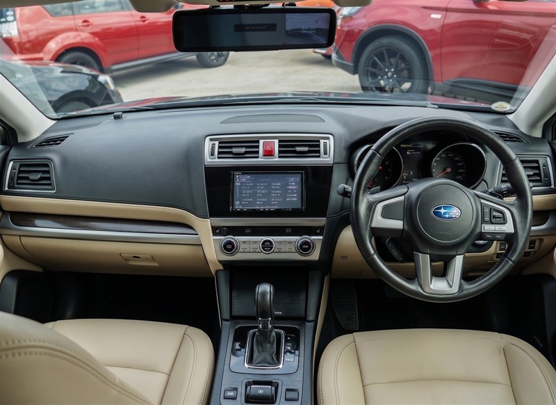 2015 Subaru Legacy - Thumbnail