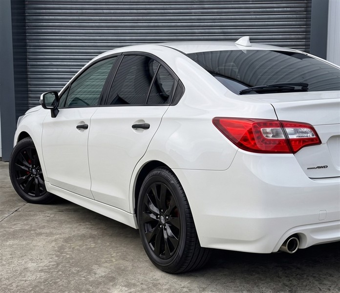 2015 Subaru Legacy - Thumbnail